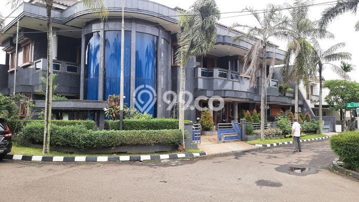 Rumah Mewah LB 700m2 Siap Huni Desain Elegan di TB Simatupang, Jakarta Selatan Rumah Mewah LB 700m2 Siap Huni Desain Elegan di TB Simatupang, Jakarta Selatan