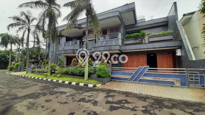 Rumah Mewah LB 700m2 Siap Huni Desain Elegan di TB Simatupang, Jakarta Selatan Rumah Mewah LB 700m2 Siap Huni Desain Elegan di TB Simatupang, Jakarta Selatan