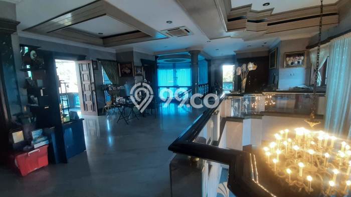 Rumah Mewah LB 700m2 Siap Huni Desain Elegan di TB Simatupang, Jakarta Selatan Rumah Mewah LB 700m2 Siap Huni Desain Elegan di TB Simatupang, Jakarta Selatan