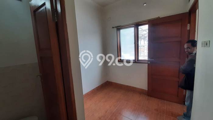 Jual Rumah Luas Elegan Dengan View Cantik di Tanjung Barat, Jakarta Selatan Jual Rumah Luas Elegan Dengan View Cantik di Tanjung Barat, Jakarta Selatan