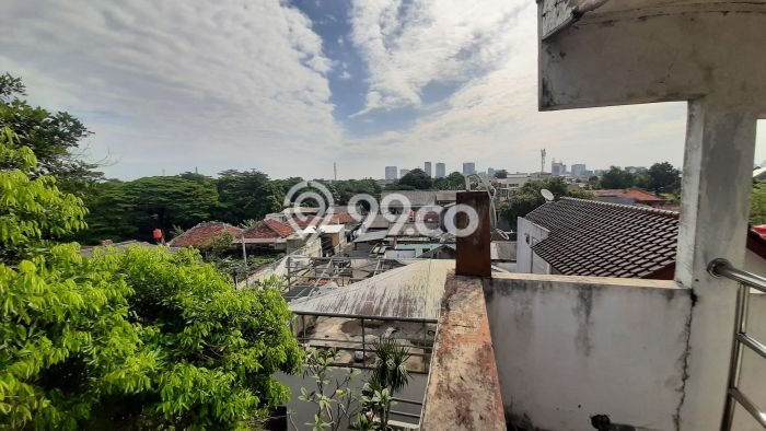 Jual Rumah Luas Elegan Dengan View Cantik di Tanjung Barat, Jakarta Selatan Jual Rumah Luas Elegan Dengan View Cantik di Tanjung Barat, Jakarta Selatan