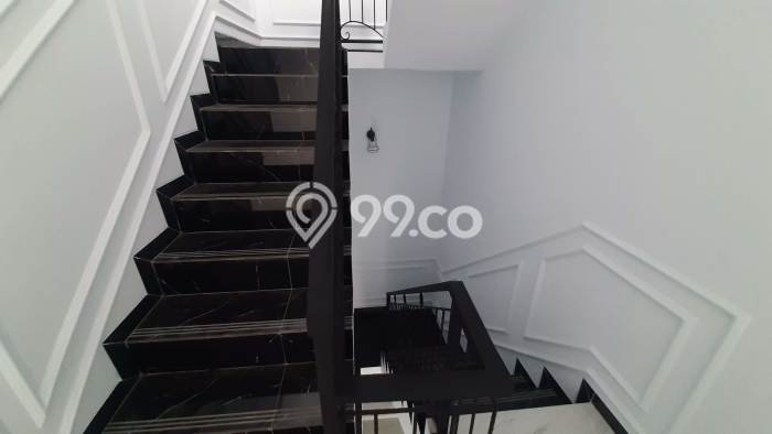 Rumah Modern 4 Kamar LT 70m2 di Pejaten Rumah Modern 4 Kamar LT 70m2 di Pejaten