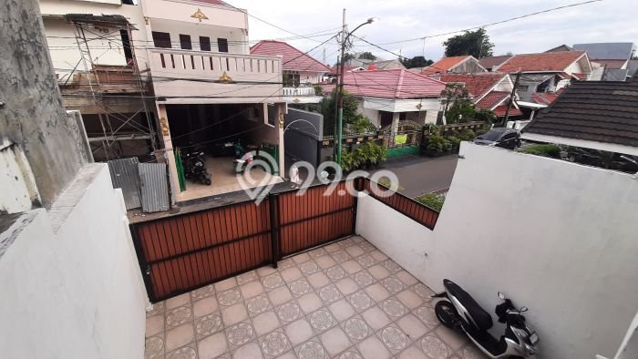 Siap Huni Rumah Mewah 5 Kamar di Pasar Minggu Dekat ke Mana Pun Siap Huni Rumah Mewah 5 Kamar di Pasar Minggu Dekat ke Mana Pun