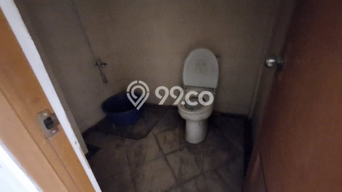 Ruko Dijual di Jakarta Selatan LT 130m2 & LB 260m2 Lokasi Terbaik! Ruko Dijual di Jakarta Selatan LT 130m2 & LB 260m2 Lokasi Terbaik!