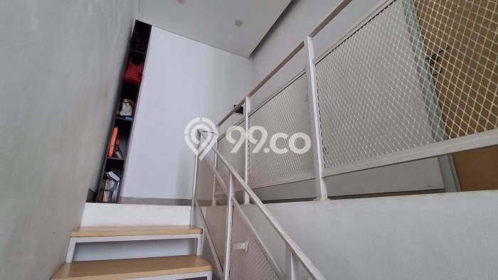 Rumah Luxury Modern Tanpa Renovasi di Duren Tiga Jakarta Selatan Rumah Luxury Modern Tanpa Renovasi di Duren Tiga Jakarta Selatan