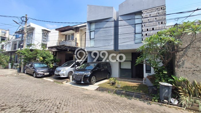 Jual Rumah Strategis Bagus Punya 3 KT di Pasar Minggu Jakarta Selatan SHM Jual Rumah Strategis Bagus Punya 3 KT di Pasar Minggu Jakarta Selatan SHM