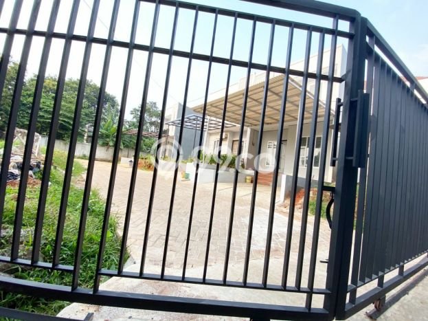 Dijual Hunian Rumah Terawat 3 KT di Kelapa Dua, Depok Dijual Hunian Rumah Terawat 3 KT di Kelapa Dua, Depok