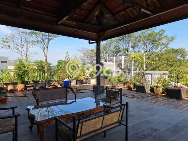 Jual Rumah Mewah Elegan Dengan View Eksklusif di Sentul City, Bogor Jual Rumah Mewah Elegan Dengan View Eksklusif di Sentul City, Bogor