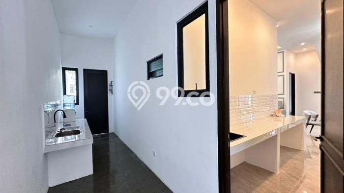 Rumah Luxury Modern Siap Huni di Sentul City Bogor Rumah Luxury Modern Siap Huni di Sentul City Bogor