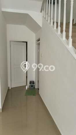 Ready to Use! Premium House LT 237m2 Desain Elegan di Sentul City Ready to Use! Premium House LT 237m2 Desain Elegan di Sentul City