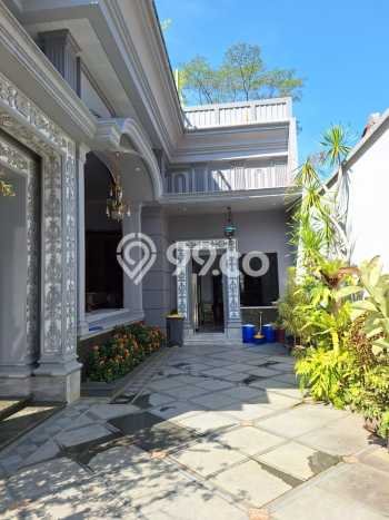 Jual Rumah Mewah Elegan Dengan View Eksklusif di Sentul City, Bogor Jual Rumah Mewah Elegan Dengan View Eksklusif di Sentul City, Bogor