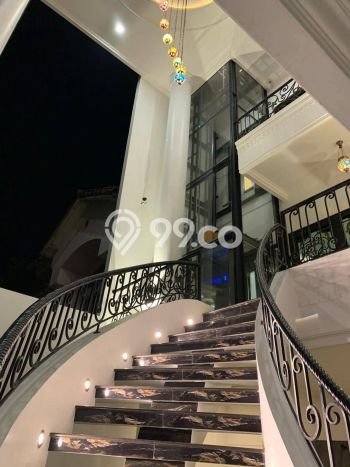 Rumah Elit Modern Siap Huni di Sentul City Bogor Rumah Elit Modern Siap Huni di Sentul City Bogor