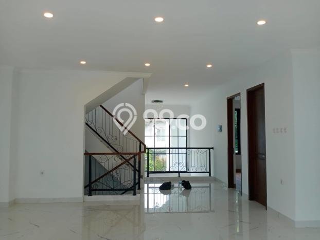 Hunian Mewah LB 400m2 Siap Huni Desain Elegan di Sentul City, Bogor Hunian Mewah LB 400m2 Siap Huni Desain Elegan di Sentul City, Bogor