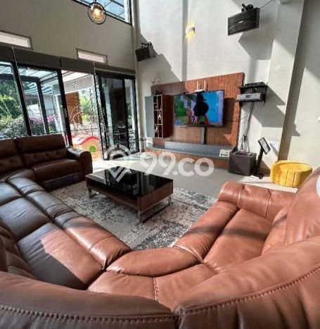 Kesempatan Investasi! Vila di Cisarua, Area 2115m2m², Area Strategis dengan nilai tinggi Kesempatan Investasi! Vila di Cisarua, Area 2115m2m², Area Strategis dengan nilai tinggi