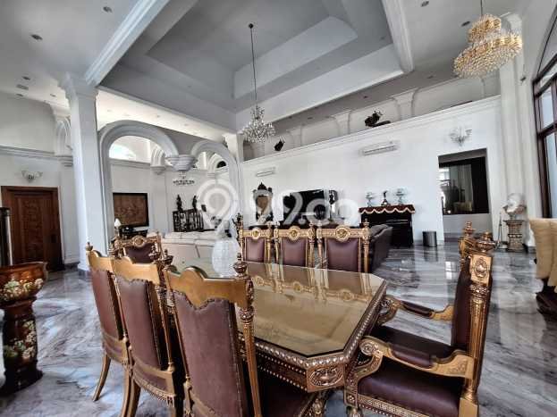 Jual Rumah Mewah Elegan Dengan View Eksklusif di Sentul City, Bogor Jual Rumah Mewah Elegan Dengan View Eksklusif di Sentul City, Bogor