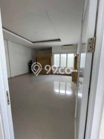 Rumah Tenang area , 3 KT, LT 144m2m² LB 200m2m² Rumah Tenang area , 3 KT, LT 144m2m² LB 200m2m²