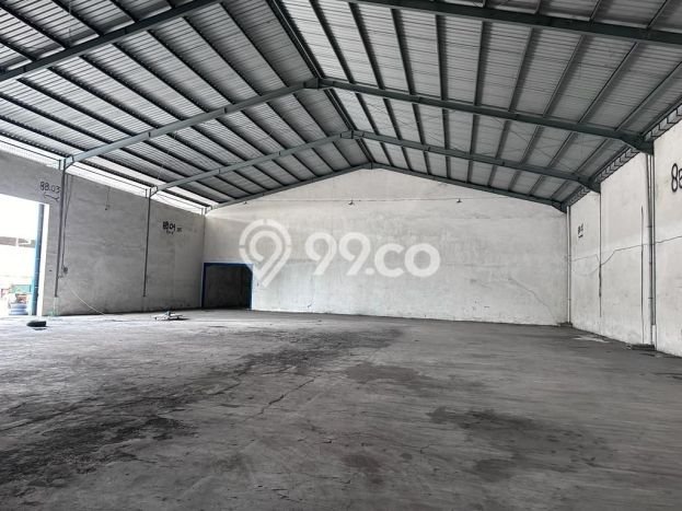 Gudang Disewa di Ujung Tanah, Makassar, LT 1000m2 / LB 720m2 Gudang Disewa di Ujung Tanah, Makassar, LT 1000m2 / LB 720m2