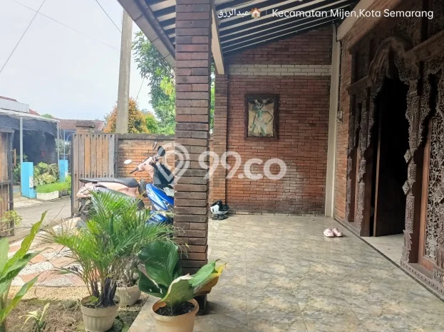 Dijual Cepat Rumah Bagus Siap Huni LB 130m2 di Semarang Barat, Semarang Dijual Cepat Rumah Bagus Siap Huni LB 130m2 di Semarang Barat, Semarang