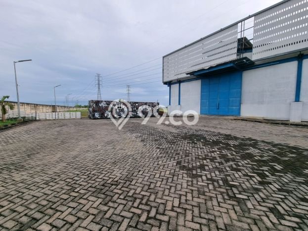 Untuk Disewa Gudang di Bangkalan Bangkalan LT 1600m2, LB 1000m2 Untuk Disewa Gudang di Bangkalan Bangkalan LT 1600m2, LB 1000m2