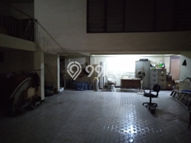 Ruko Dijual di Prime Area Surabaya Luas 400m2 Ruko Dijual di Prime Area Surabaya Luas 400m2