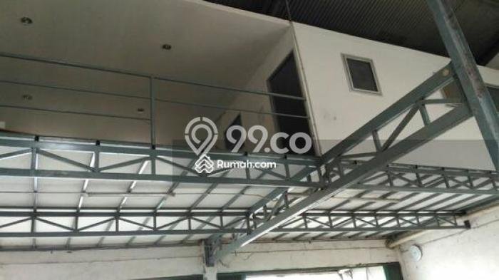 Unit Gudang Disewakan di Bojong Indah di Area Ramai & Strategis Unit Gudang Disewakan di Bojong Indah di Area Ramai & Strategis