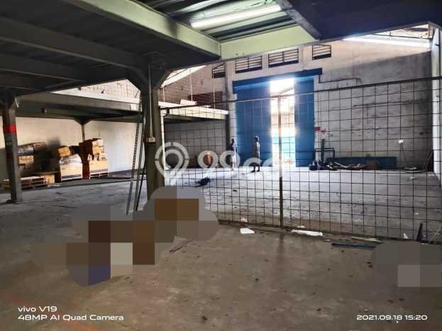 Untuk Dijual! Gudang di Kapuk Kamal Jakarta Barat LT 1386m2 / LB 1500m2 Kawasan Strategis Untuk Dijual! Gudang di Kapuk Kamal Jakarta Barat LT 1386m2 / LB 1500m2 Kawasan Strategis