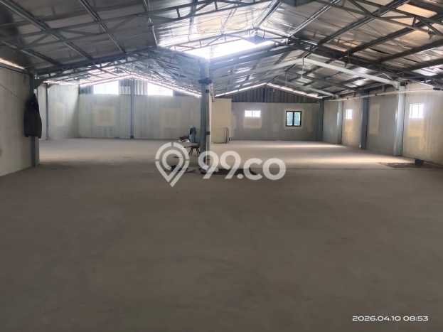 Gudang Disewa di Jakarta Barat dengan LB 2370m2 Area Komersial Ramai Gudang Disewa di Jakarta Barat dengan LB 2370m2 Area Komersial Ramai