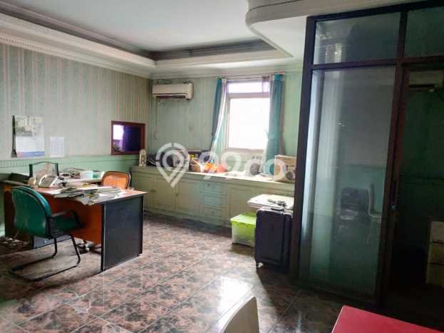 Kantor Dijual di Jakarta Barat LT 758m2 & LB 1300m2 Lokasi Terbaik! Kantor Dijual di Jakarta Barat LT 758m2 & LB 1300m2 Lokasi Terbaik!