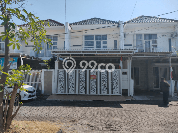 Rumah Strategis Modern Lb 70m2 di Rungkut, Surabaya Rumah Strategis Modern Lb 70m2 di Rungkut, Surabaya