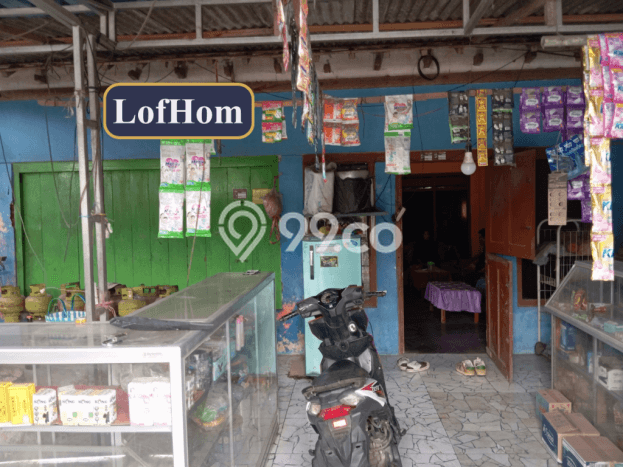Jual Rumah Bagus Siap Huni LB 123m2 di Bangorejo, Banyuwangi Jual Rumah Bagus Siap Huni LB 123m2 di Bangorejo, Banyuwangi