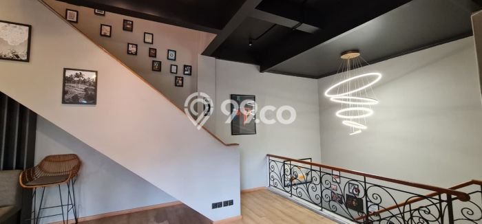 Ruko Dijual di Jakarta Timur LT 90m2 & LB 180m2 Lokasi Terbaik! Ruko Dijual di Jakarta Timur LT 90m2 & LB 180m2 Lokasi Terbaik!