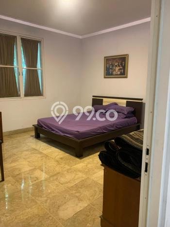 Rumah Mewah LB 300m2 Siap Huni Desain Elegan di Legenda Wisata, Bogor Rumah Mewah LB 300m2 Siap Huni Desain Elegan di Legenda Wisata, Bogor