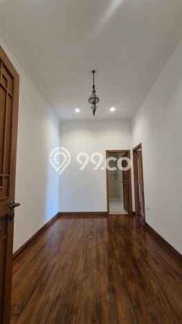 Rumah Elit Modern Siap Huni di Sentul Bogor Rumah Elit Modern Siap Huni di Sentul Bogor