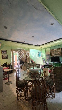 Hunian Super Mewah dengan Akses Paling Strategis di Cibubur, Depok Hunian Super Mewah dengan Akses Paling Strategis di Cibubur, Depok