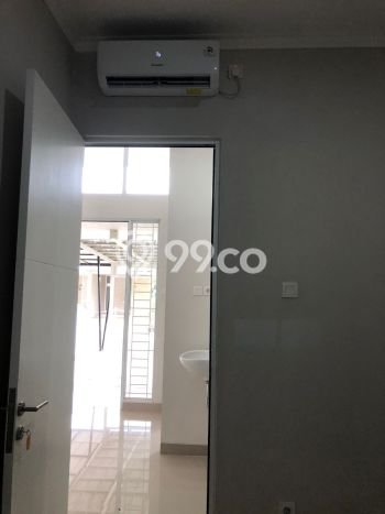 Rumah Minimalis 2 KT LT 60m2 di Cibubur Rumah Minimalis 2 KT LT 60m2 di Cibubur