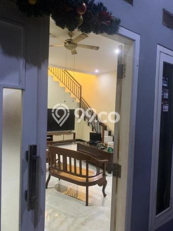 Dijual Rumah 4 Kamar Lokasi Ideal Nyaman dan Strategis di Jagakarsa Dijual Rumah 4 Kamar Lokasi Ideal Nyaman dan Strategis di Jagakarsa