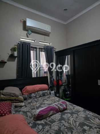 For Sale Rumah 4 Kamar Lokasi Strategis Nyaman dan Strategis di Ciracas For Sale Rumah 4 Kamar Lokasi Strategis Nyaman dan Strategis di Ciracas