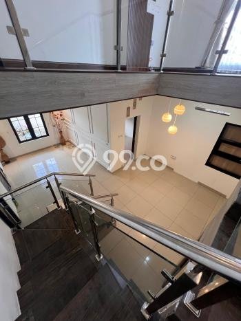 Dijual Rumah Eksklusif 3 KT di Sarijadi, Bandung Dijual Rumah Eksklusif 3 KT di Sarijadi, Bandung