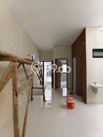 Rumah Modern Cantik 2 KT Bisa Langsung Pindah di Arcamanik Rumah Modern Cantik 2 KT Bisa Langsung Pindah di Arcamanik