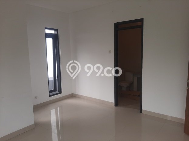 For Sale! Luxury House LT 240m2 Desain Modern di BKR For Sale! Luxury House LT 240m2 Desain Modern di BKR