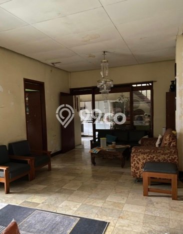 Rumah Kualitas Premium LT 247m2m² Akses Mudah di Kawasan Prospektif Kopo, Bandung Rumah Kualitas Premium LT 247m2m² Akses Mudah di Kawasan Prospektif Kopo, Bandung