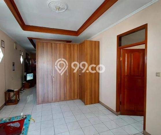 Rumah Modern 7 KT LT 320m2 di Soekarno Hatta Rumah Modern 7 KT LT 320m2 di Soekarno Hatta