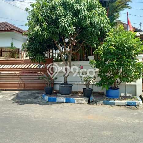 Rumah Elit LB 220m2 Siap Pakai Desain Elegan di Darmo permai, Surabaya Rumah Elit LB 220m2 Siap Pakai Desain Elegan di Darmo permai, Surabaya