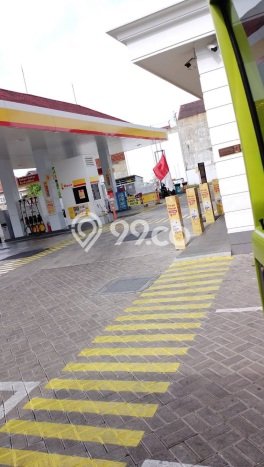 Komersial Dijual di Surabaya LT 1492m2 & LB 1000m2 Lokasi Terbaik! Komersial Dijual di Surabaya LT 1492m2 & LB 1000m2 Lokasi Terbaik!
