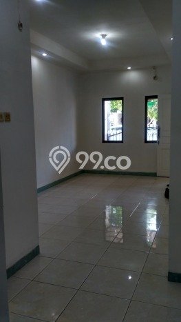 For Sale Rumah Ideal Siap Huni di Tangerang Selatan Strategis For Sale Rumah Ideal Siap Huni di Tangerang Selatan Strategis