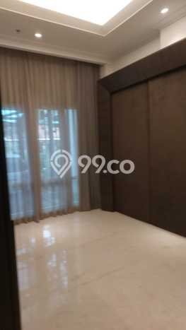 Rumah Premium kawasan , 4 KT, Lingkungan Tenang, LT 300m2m² LB 300m2m² Rumah Premium kawasan , 4 KT, Lingkungan Tenang, LT 300m2m² LB 300m2m²