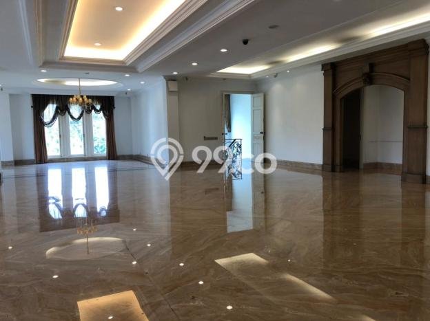 Ready to Use! Luxury House LT 4260m2 Desain Modern di Pondok Indah Ready to Use! Luxury House LT 4260m2 Desain Modern di Pondok Indah