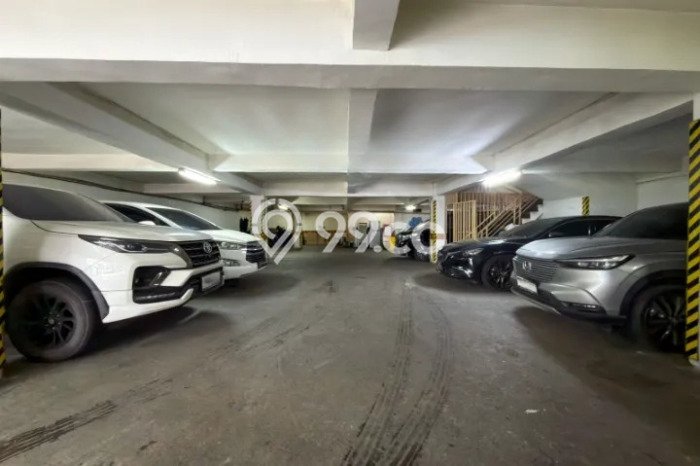 Komersial Disewakan Cepat di Kebayoran Baru Jakarta Selatan LB 800m2 Komersial Disewakan Cepat di Kebayoran Baru Jakarta Selatan LB 800m2