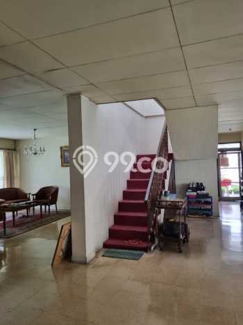 Dijual Rumah Premium dengan Fasilitas Sekitar Komplit di Kebayoran Lama, Jakarta Selatan Dijual Rumah Premium dengan Fasilitas Sekitar Komplit di Kebayoran Lama, Jakarta Selatan