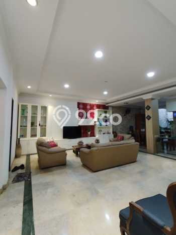 Rumah Mewah Siap Huni LT 240m2 di Pamulang, Tangerang Selatan Rumah Mewah Siap Huni LT 240m2 di Pamulang, Tangerang Selatan